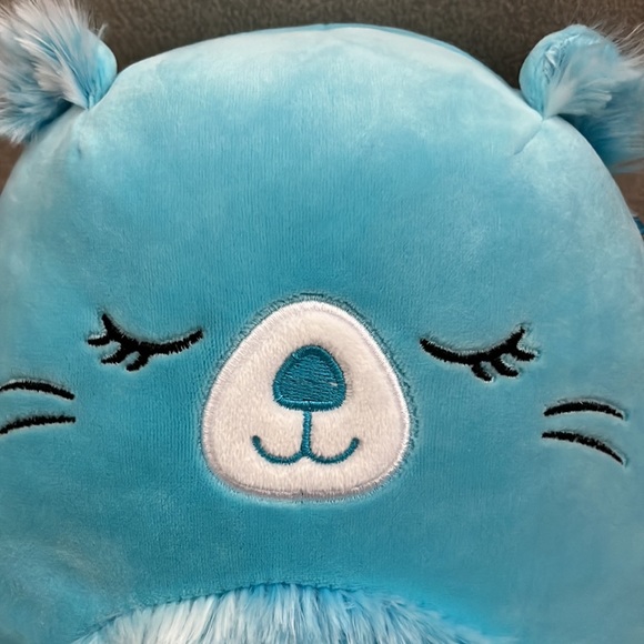 NWT 8”— Bara the Blue Beaver Squishmallow - Picture 3 of 6